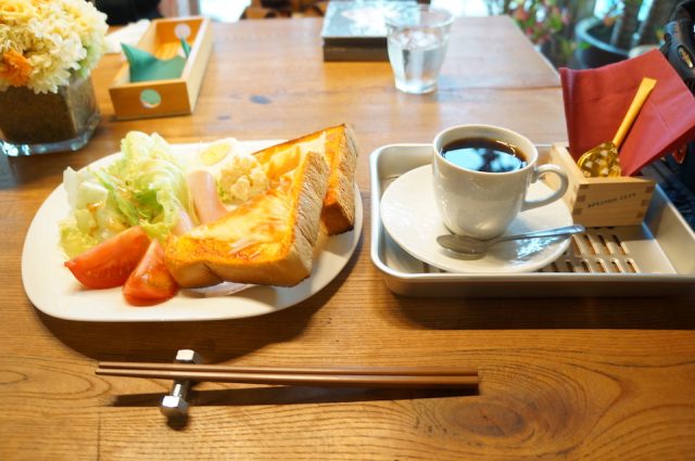 kanamonya cafe inuishi